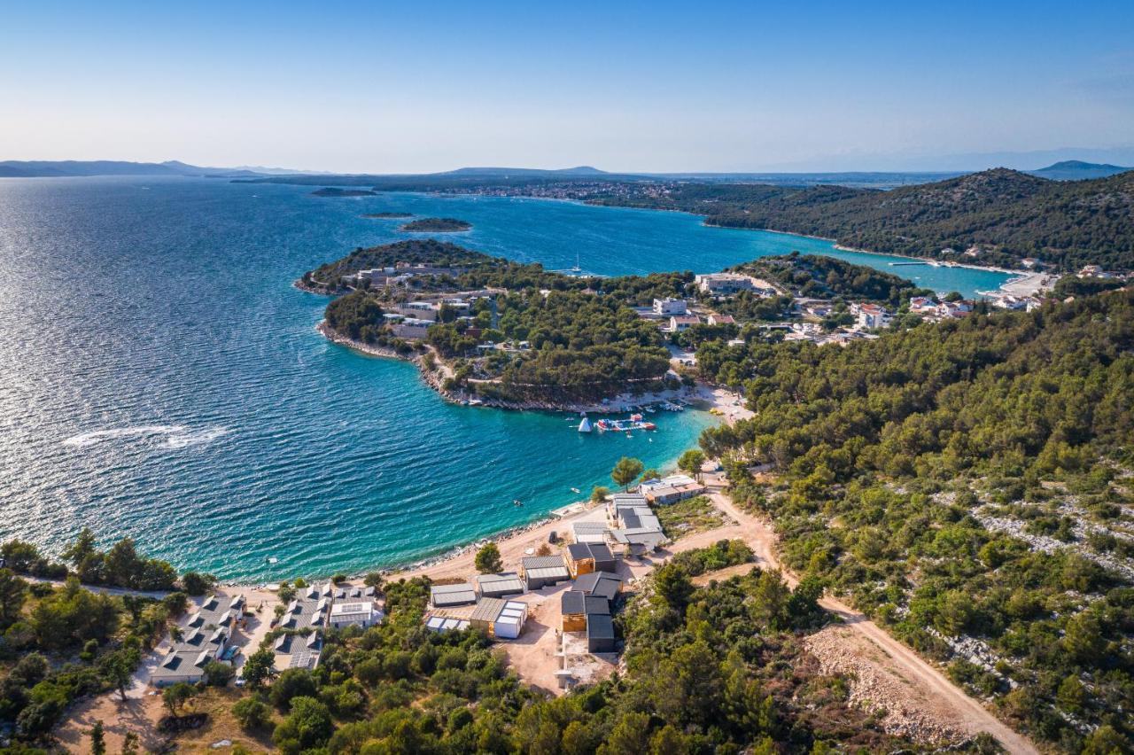 C'Est La Vie Villa Drage Bagian luar foto